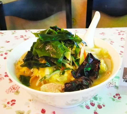 初めてなのに懐かしい食堂【ほうらい】
