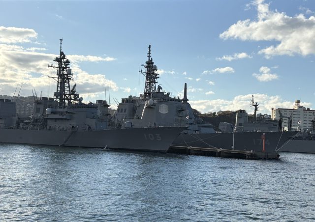【2025年春号】YOKOSUKA 軍港めぐり